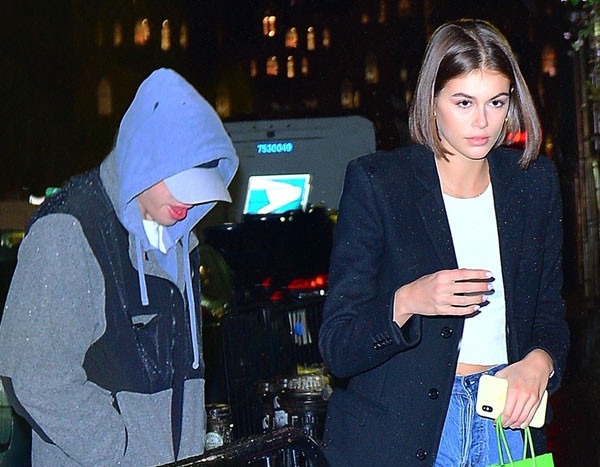 Pete Davidson and Kaia Gerber Share a Kiss During Concert Date